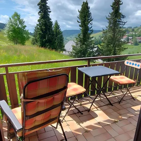 - Monte E Mare Apartment